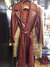 Load image into Gallery viewer, Vintage Trench, size 14 #1525