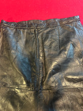 Load image into Gallery viewer, Monroe &amp; Main Leather skirt, size 14, #17S
