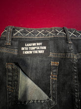 Load image into Gallery viewer, Jean Mini Skirt, size M, #17t
