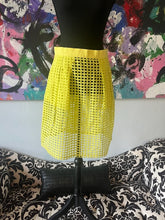 Load image into Gallery viewer, Ann Taylor Loft Skirt, size 4  #72
