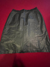 Load image into Gallery viewer, I.O.U Leather Mini, size 9/10, #17a
