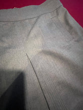 Load image into Gallery viewer, J Crew Mini, size 6, #18b
