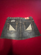 Load image into Gallery viewer, Jean Mini Skirt, size M, #17t
