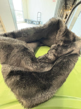 Load image into Gallery viewer, FAUX FUR NECK WRAP  #1408
