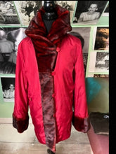 Load image into Gallery viewer, Dennis  Basso Faux Fur, size M. #1702
