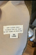 Load image into Gallery viewer, London Fog, size 44 long. #3579
