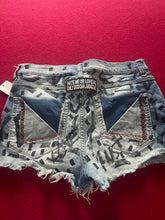 Load image into Gallery viewer, Express Denim Shorts, size 10 #3423
