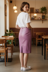 VINTAGE PURPLE LEATHER SKIRT, size 4  #1524