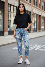 Load image into Gallery viewer, “Vestique” Jeans, Size M  #2045
