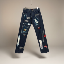 Load image into Gallery viewer, Levi Engineered Jeans, size 8, # 1388
