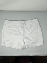 Load image into Gallery viewer, white shorts, size 12
