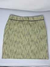 Load image into Gallery viewer, Banana Republic Skirt, size 0  #304
