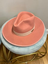 Load image into Gallery viewer, FEMSEE Paris Hats, size M  #1436
