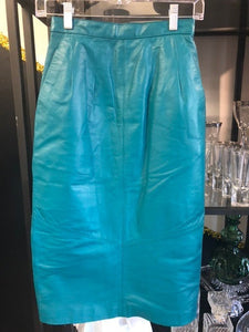 TEAL GENUINE LEATHER SKIRT, size 4  #1521