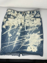 Load image into Gallery viewer, NY JEANS SKIRT, size 10. #919
