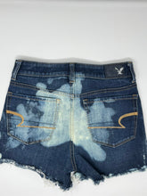 Load image into Gallery viewer, American Eagle Outfitters, size 2  #58
