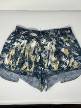 Load image into Gallery viewer, Military Shorts, size S  #3527
