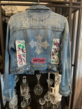 Load image into Gallery viewer, Miss Me Jean Jacket, size L. #1719
