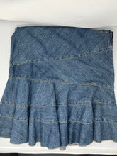 Load image into Gallery viewer, DKNY jean Skirt, size 2  #6058
