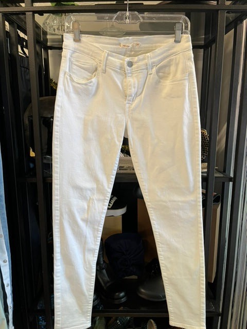 LEVIS White Jean, size 30