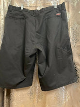 Load image into Gallery viewer, Dickie Shorts, size XL #3417
