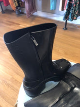Load image into Gallery viewer, Melissa Rubber boots, size 10  #430
