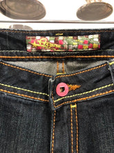 Load image into Gallery viewer, Vintage jeans, size 32
