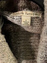 Load image into Gallery viewer, Carolyn Taylor Sweater, size S  #3103
