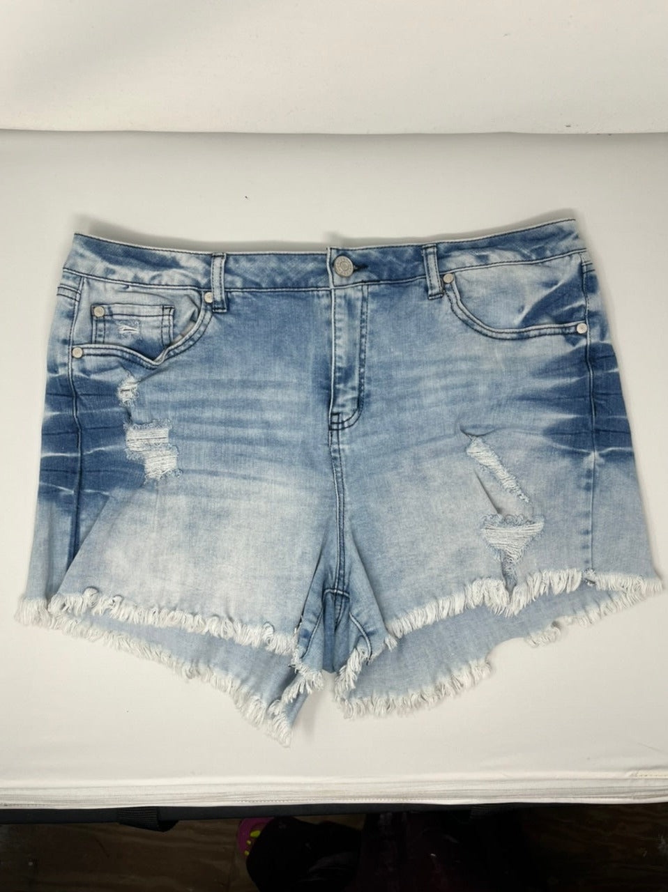 Refuge jean shorts, size 16  #3518