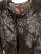 Load image into Gallery viewer, Faux Fur Vest, size M  #3018

