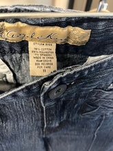 Load image into Gallery viewer, Vintage Wide leg jean, size 11  #2042
