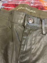 Load image into Gallery viewer, Banana Republic, size 29 #154
