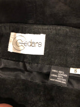 Load image into Gallery viewer, CEDARS LEATHER SKIRT, size 8. #853

