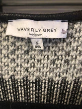 Load image into Gallery viewer, WAVERLY GREY ZIP UP, size 8  #3081

