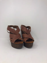 Load image into Gallery viewer, SBICCA WEDGE SHOE, size 8  #1473
