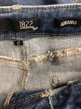Load image into Gallery viewer, 1822 Jeans, Size 12 #30

