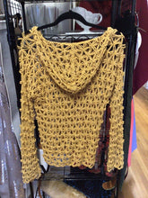 Load image into Gallery viewer, GOLD NET PULLOVER, size S/M. #9807
