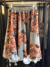 Load image into Gallery viewer, LAYERED SKIRT, size M. #908
