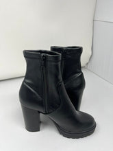 Load image into Gallery viewer, Steve Madden, size 6.5  #1476
