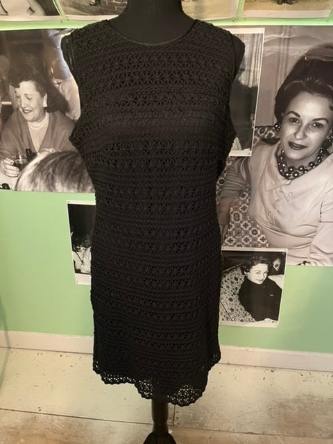 Sharagano Netted Black Dress, size 14  #3195