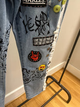 Load image into Gallery viewer, FUN JEANS, Size 10  #2011
