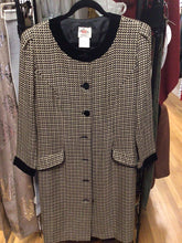 Load image into Gallery viewer, VINTAGE LONG SUIT JACKET, size 16  #3110
