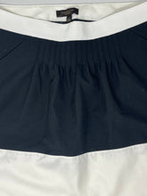 Load image into Gallery viewer, The Limited Skirt, size 6  #1103
