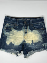 Load image into Gallery viewer, American Eagle Outfitters, size 2  #58
