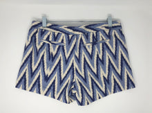 Load image into Gallery viewer, Gap Shorts, size 8 #3434
